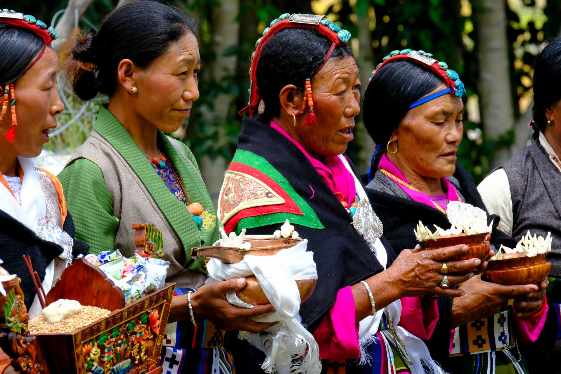 Loba women at Yartung Horse Festival, Kimaling in festival dress, Mustang, Nepal |  Marion Wheeler